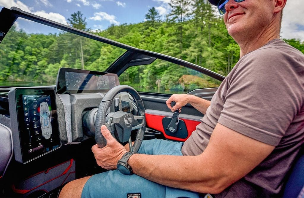 The helm of a Malibu 23 MXZ